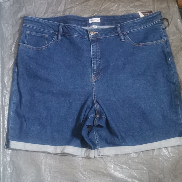 Ava Viv Pants - Ava Viv High Rise 26W Bermuda stretch Jean shorts  Blue Denim New NWT